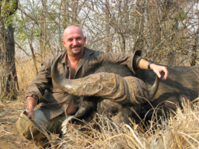 Zimbabwe kafferbivaly vadászat