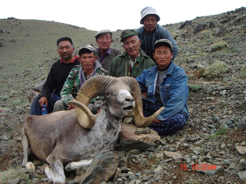 Mongólia argali vadászat